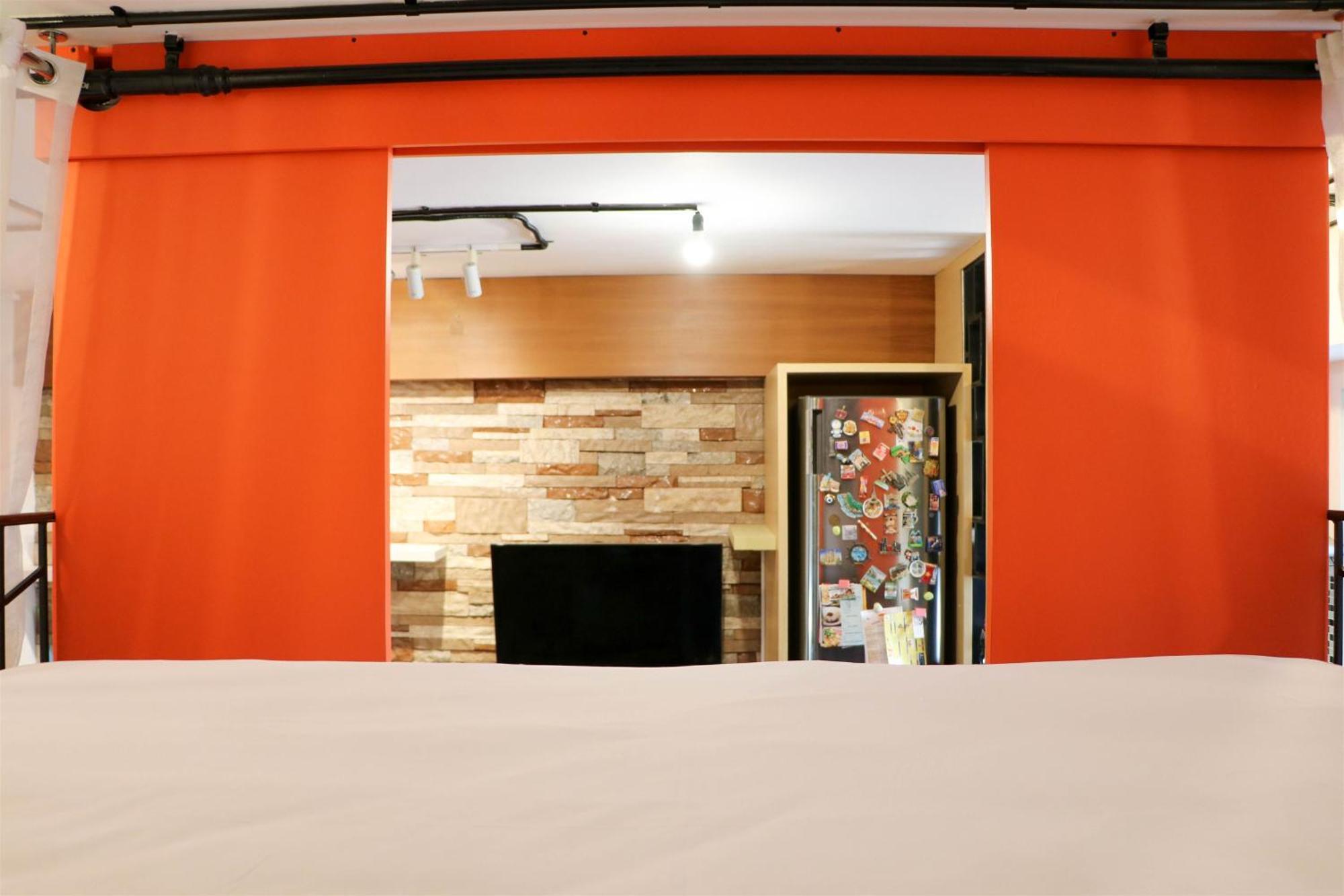 Spacious And Comfort At Bay Pluit By Travelio * Jakarta